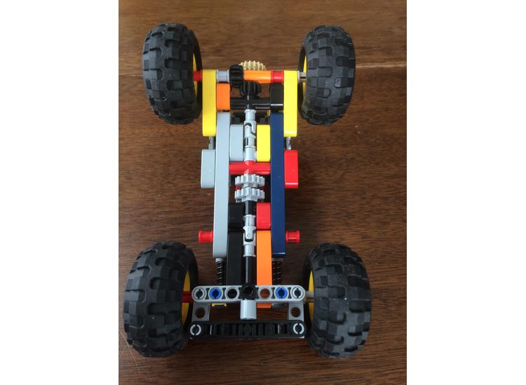 MOC オフロード車 車両シャーシ 教育キット クリエイティ - Model Kit Chemistry のレビューと価格