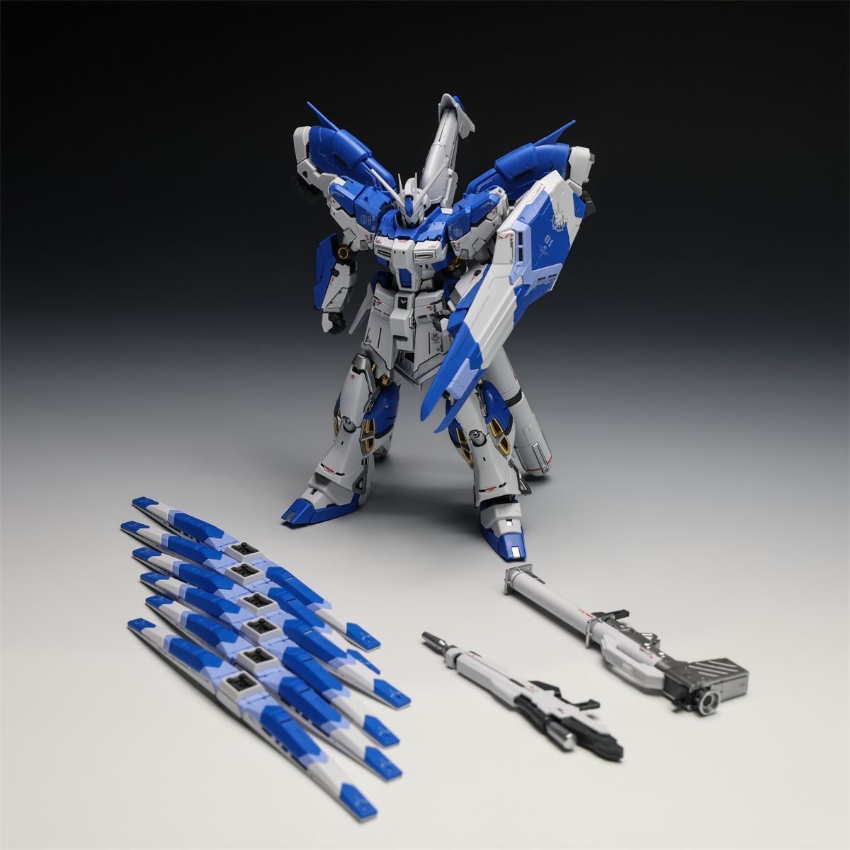 1/144 ハイVガンダム組み立てモデルキット、可動関節アニ - Model Kit Gundam のレビューと価格
