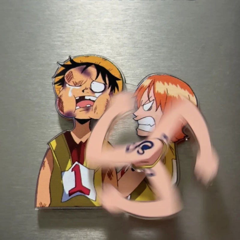 ワンピースの回転式冷蔵庫マグネット、アニメキャラクターのルフ - Model Kit One Piece のレビューと価格