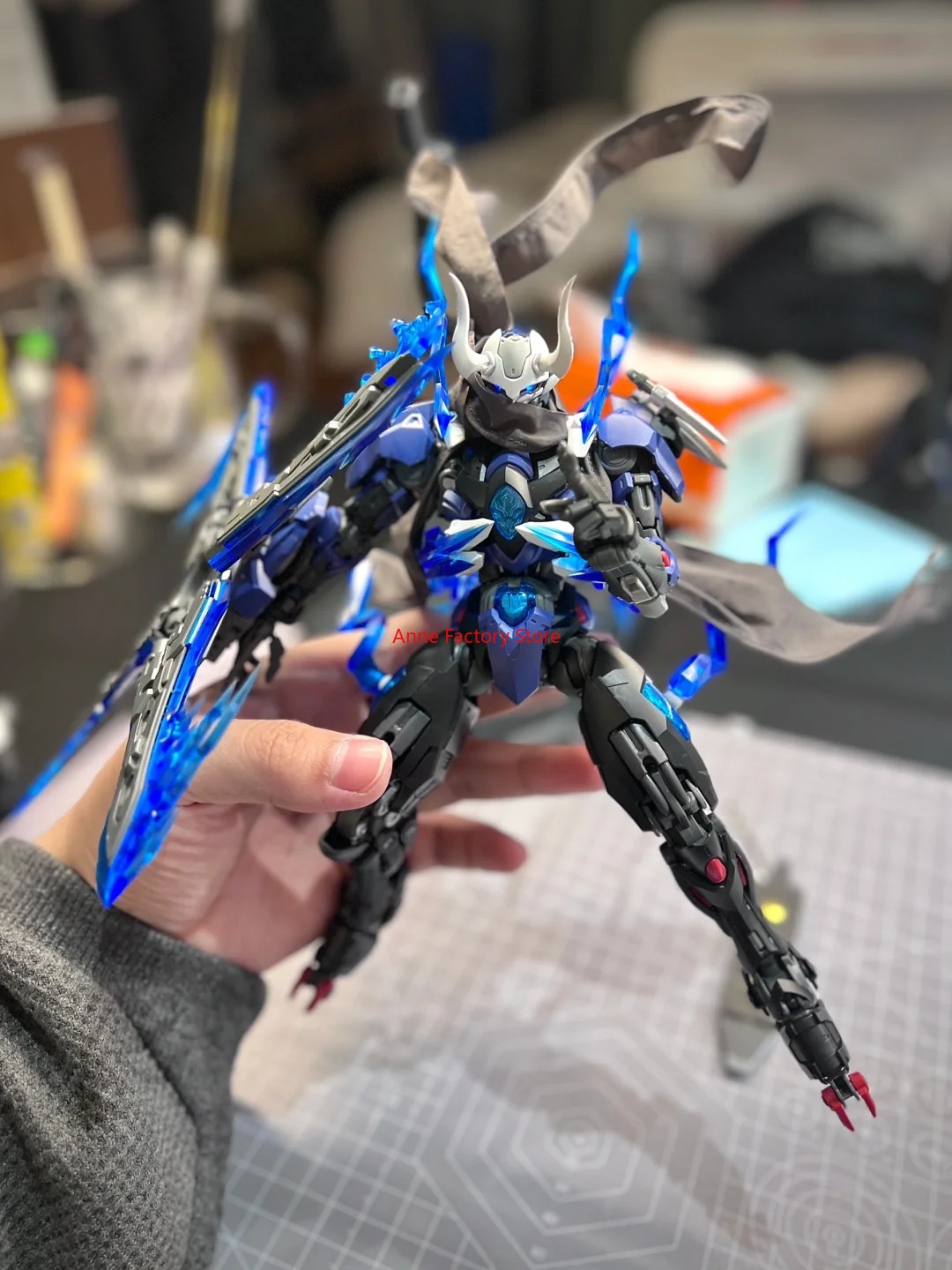 HEMOXIAN MG 1/100スケール ローンシャドウ  - Model Kit Lone Shadow のレビューと価格
