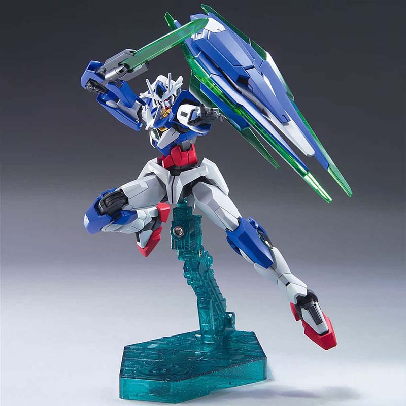バンダイ ガンダムモデルキット HG00 00Q アバランチ - Model Kit Gundam Wing のレビューと価格